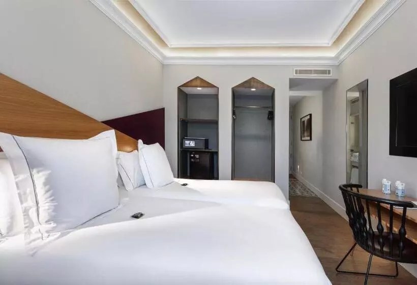 בית מלון כפרי One Shot Recoletos 04