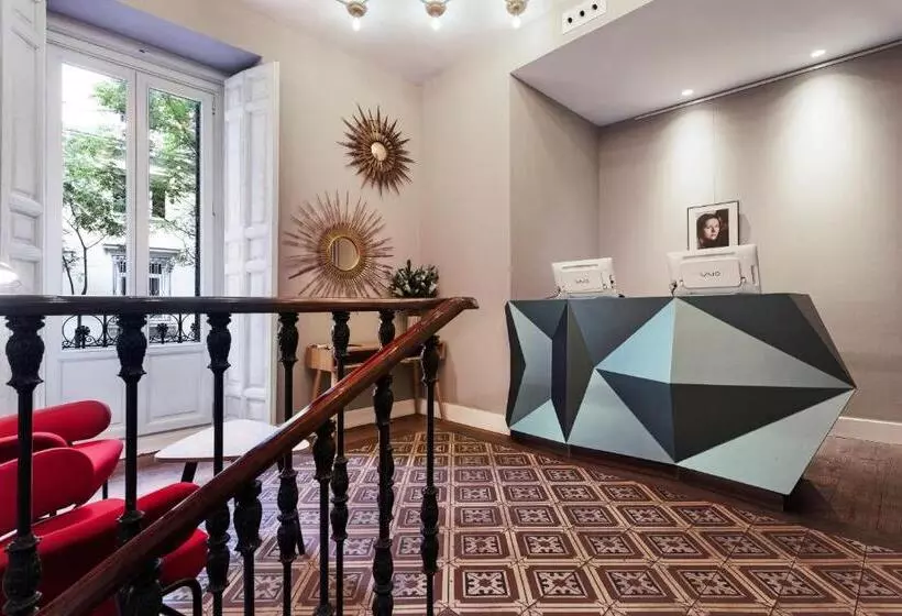 בית מלון כפרי One Shot Recoletos 04