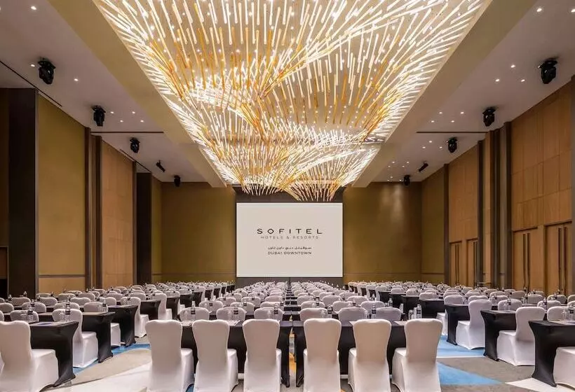 هتل Sofitel Dubai Downtown
