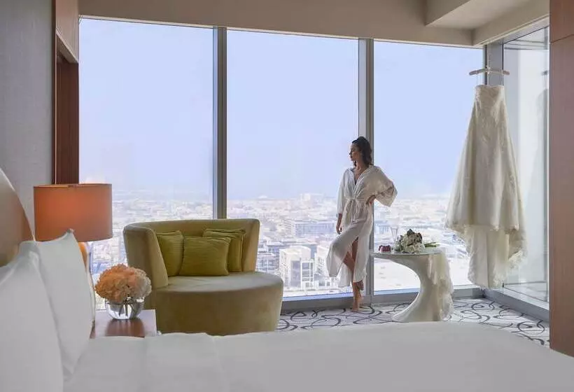 هتل Sofitel Dubai Downtown