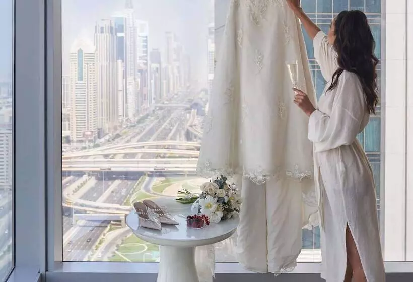 هتل Sofitel Dubai Downtown
