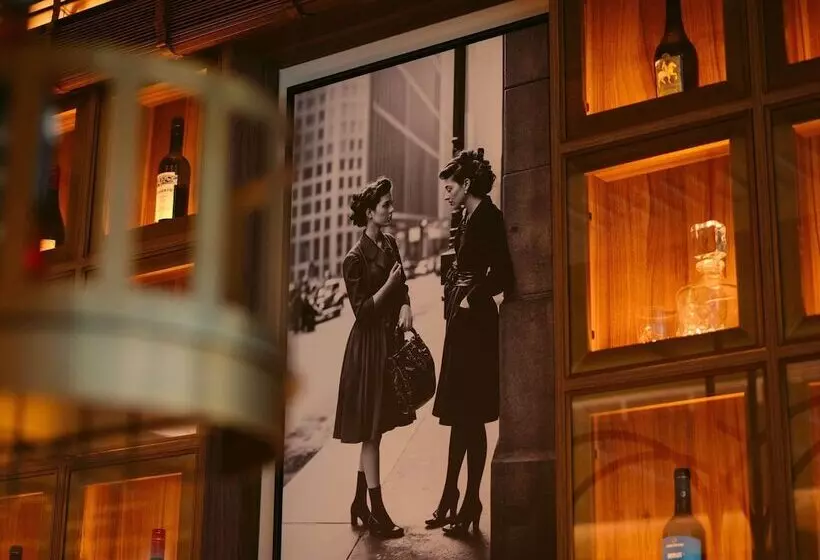 هتل Sofitel Dubai Downtown