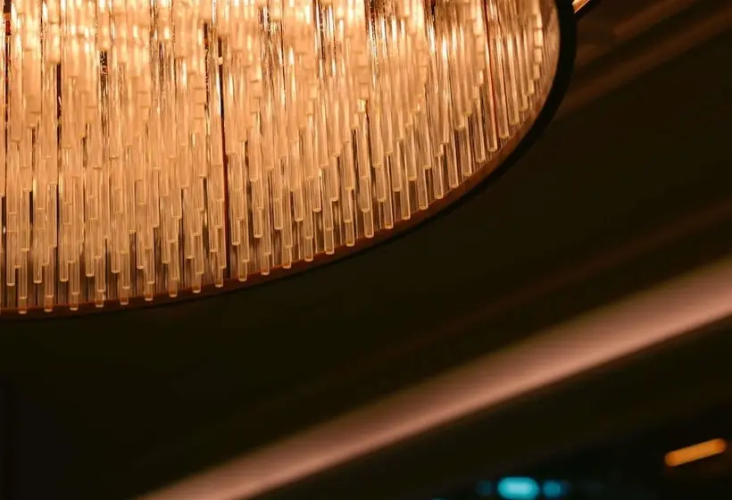 هتل Sofitel Dubai Downtown