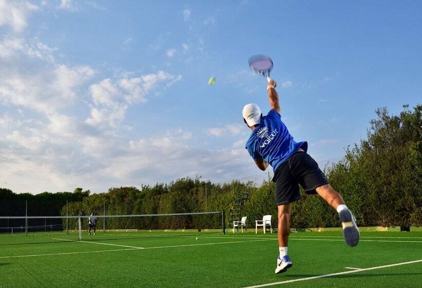 فندق Th Simeri Simeri Village