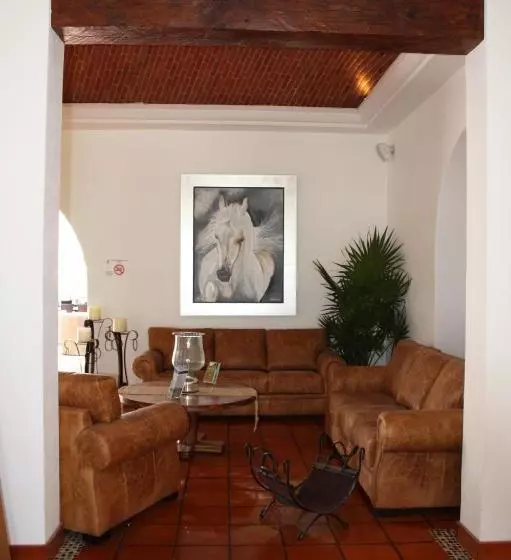 Отель Villa Mexicana Golf Resort