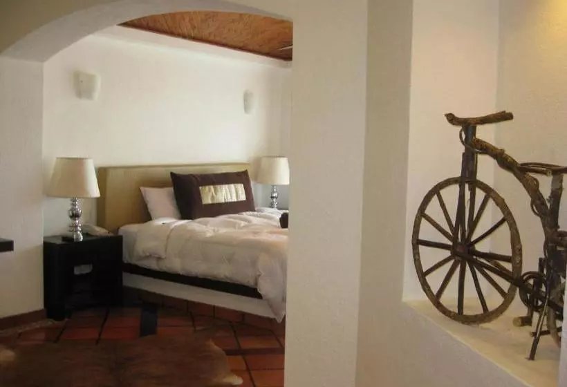 Отель Villa Mexicana Golf Resort