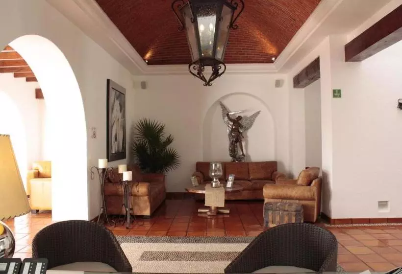 Отель Villa Mexicana Golf Resort