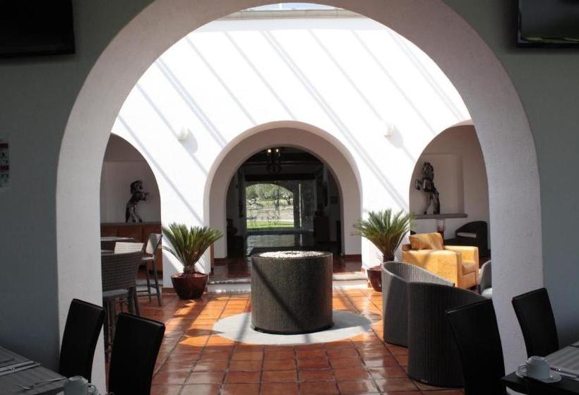 ホテル Villa Mexicana Golf Resort