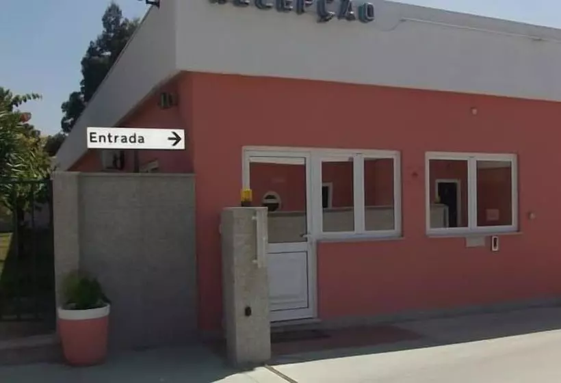 بنسيون Ribeirotel