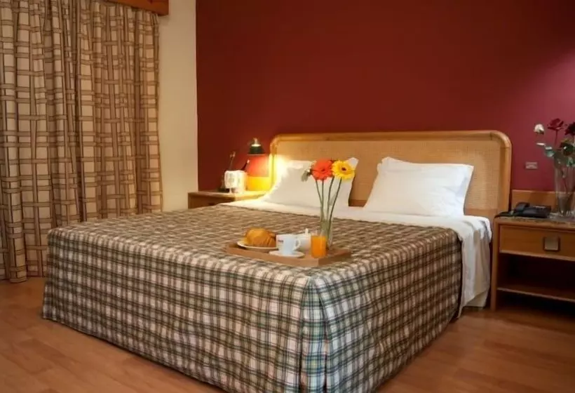 بنسيون Ribeirotel