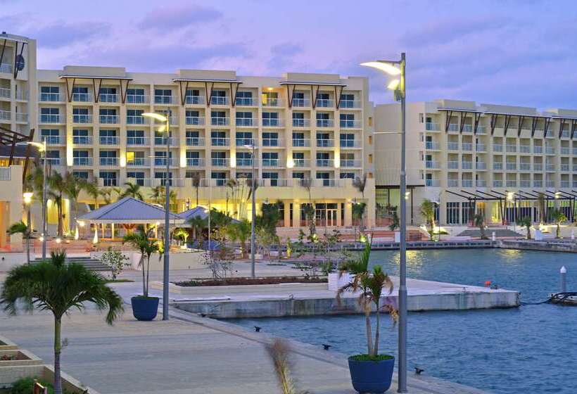استراحتگاه Meliá Marina Varadero Hotel & Apartments