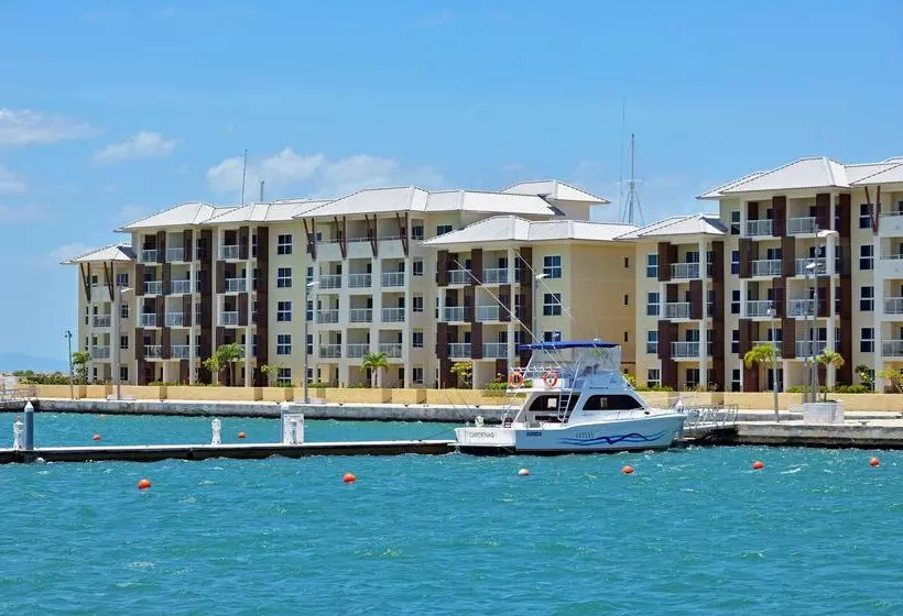 استراحتگاه Meliá Marina Varadero Hotel & Apartments