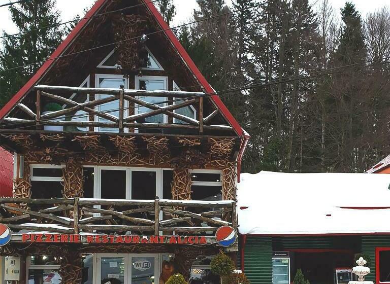 Отель Camere Lux Telecabina Busteni