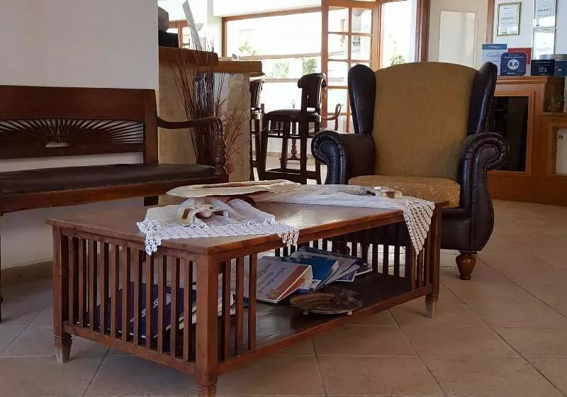 Amazones Sun Studios