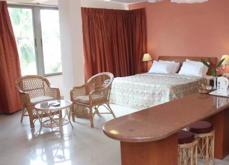 هتل Casa Amarilla