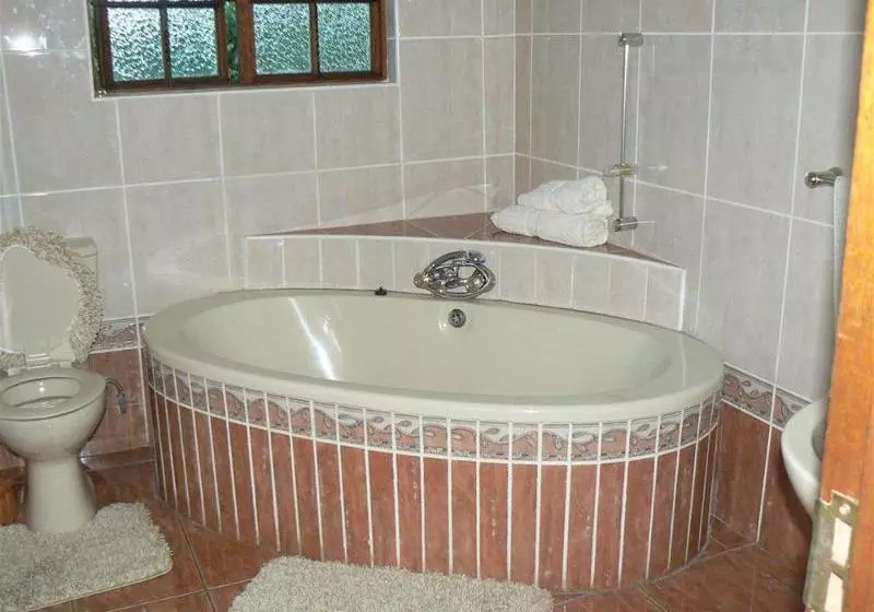 هتل Country Link Guest Lodge