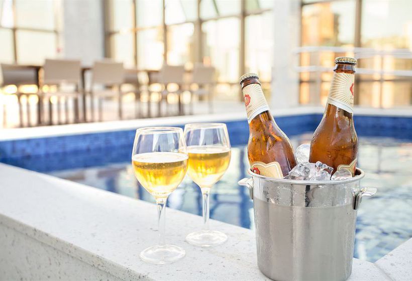 Отель Esuites Sion  Savassi