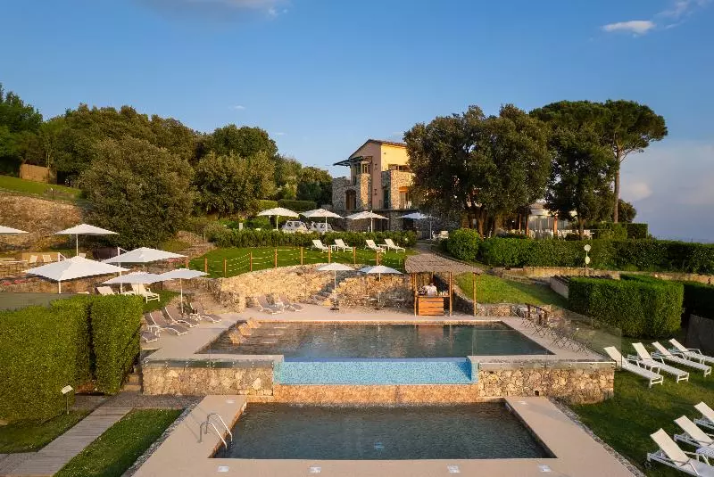 فندق Golfo Dei Poeti Relais & Spa