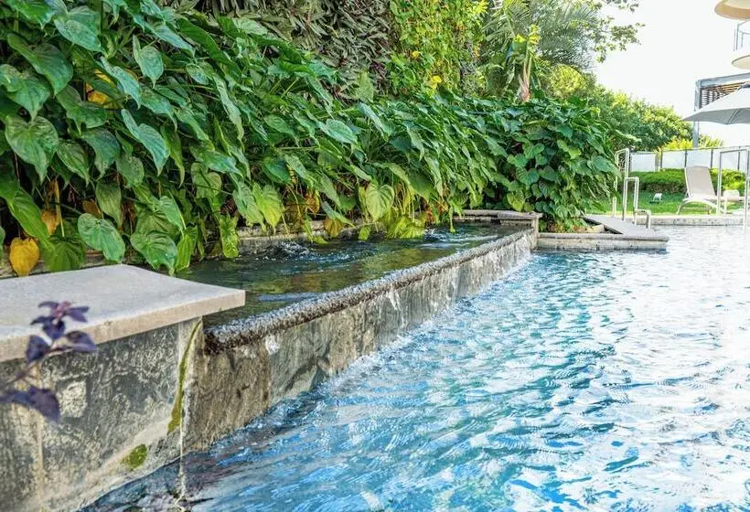 هتل Holiday Inn Mauritius Mon Trésor, An Ihg