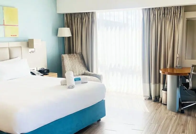 هتل Holiday Inn Mauritius Mon Trésor, An Ihg