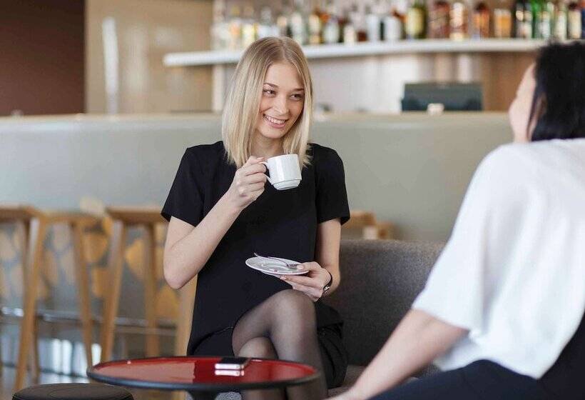 호텔 Mercure Lipetsk Center