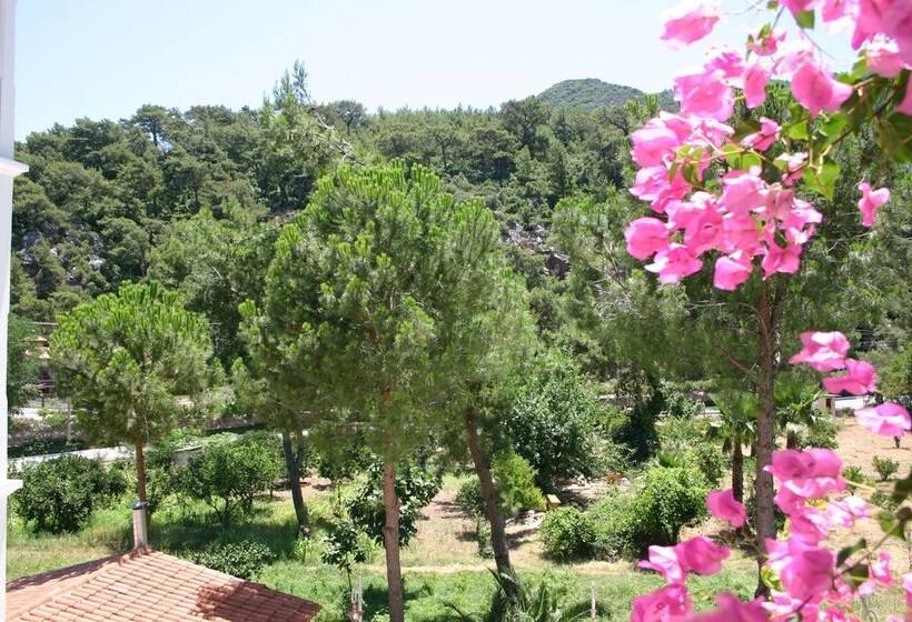 호텔 Petunya Konak   Boutique Class