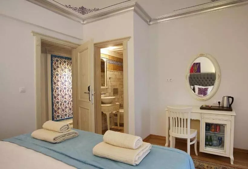 Отель Petunya Konak Boutique Class