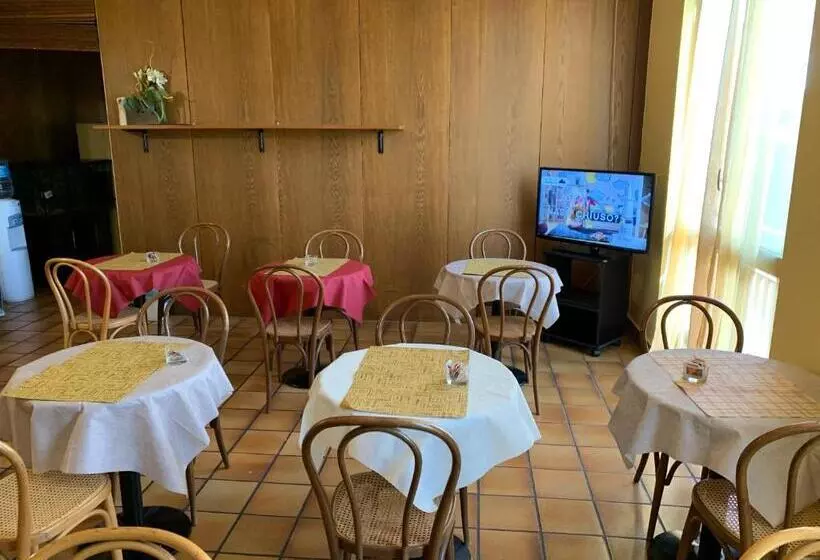 هتل Ristorante La Rampina