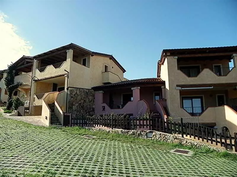 Отель Sardinya Holiday Apartments