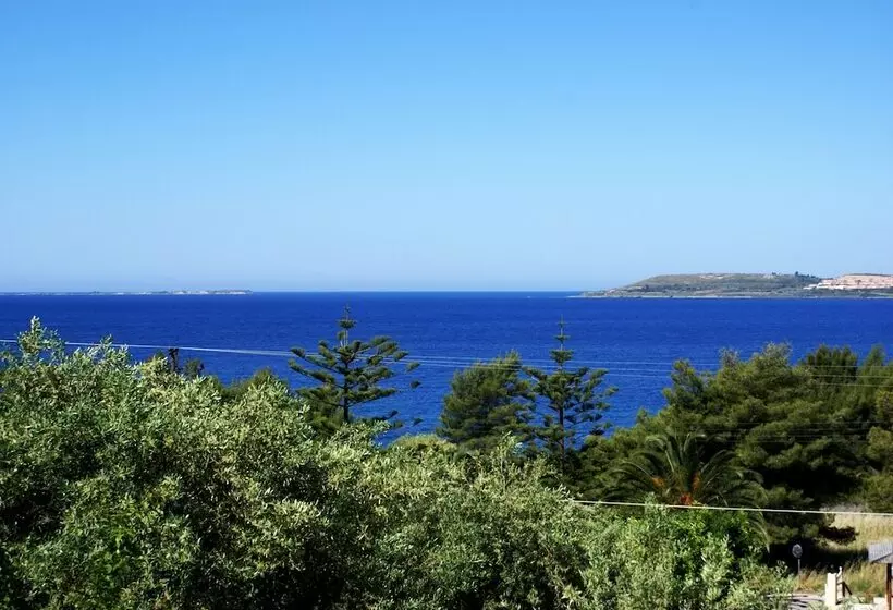 Oskars Studios & Apartments