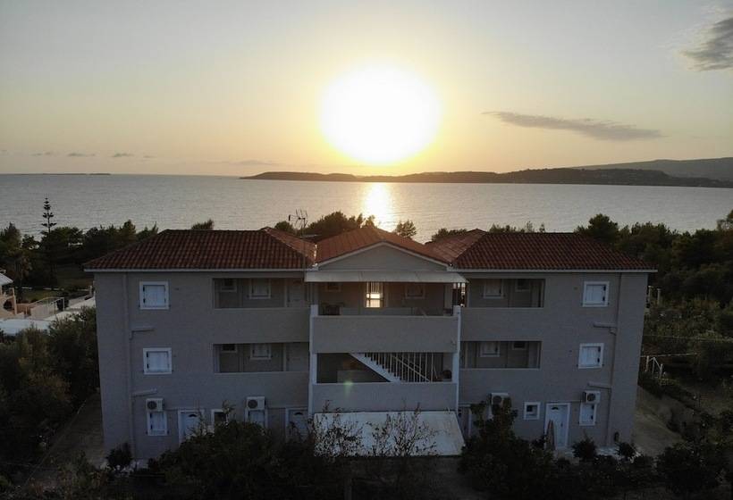 Oskars Studios & Apartments