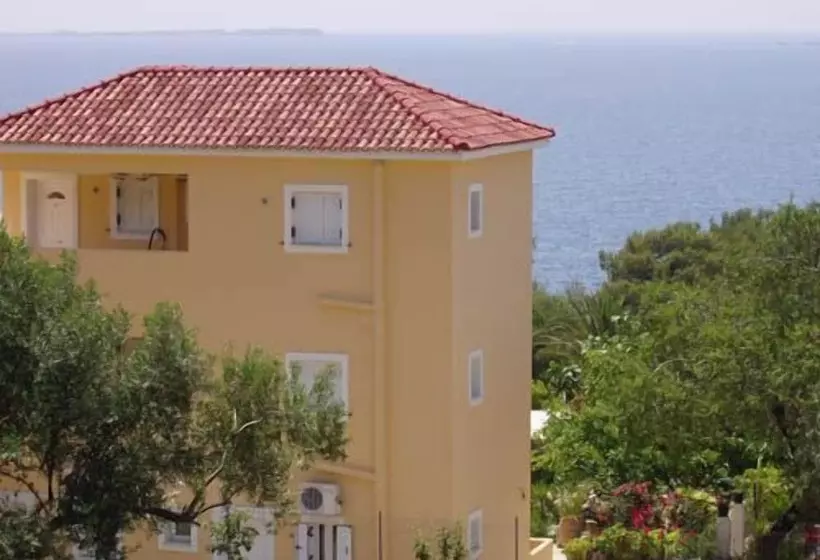 Oskars Studios & Apartments