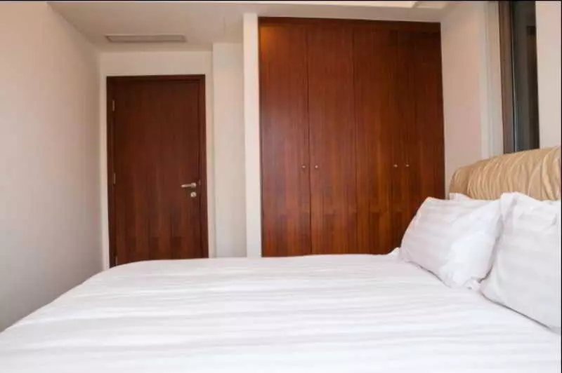 Yopark Serviced Apartment Jingan Four Season