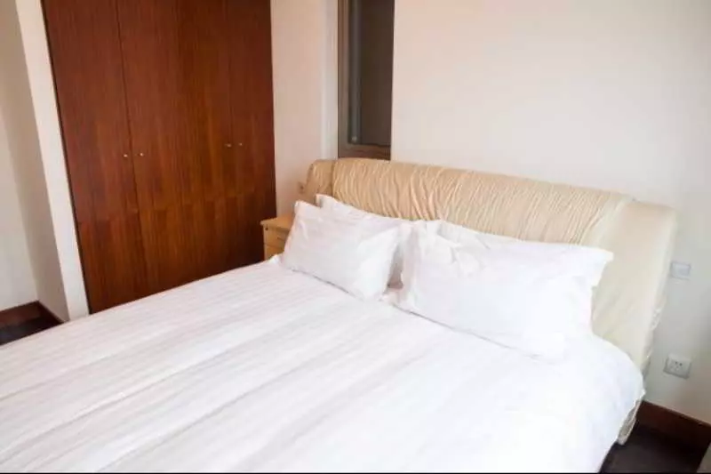 Yopark Serviced Apartment Jingan Four Season