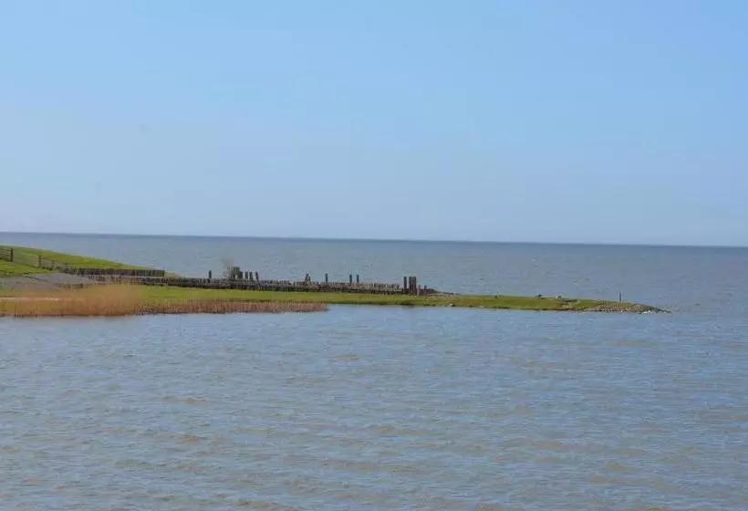 ベッドアンドブレックファースト It Mearke