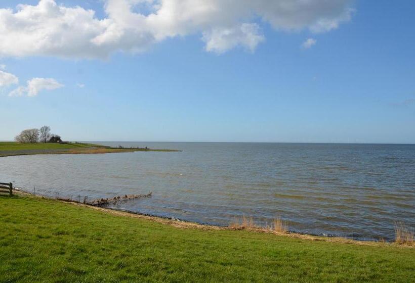 Bed and Breakfast It Mearke