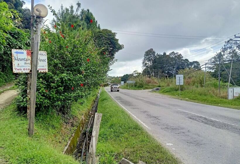 Hotel Oyo 90430 Mountain Resthouse