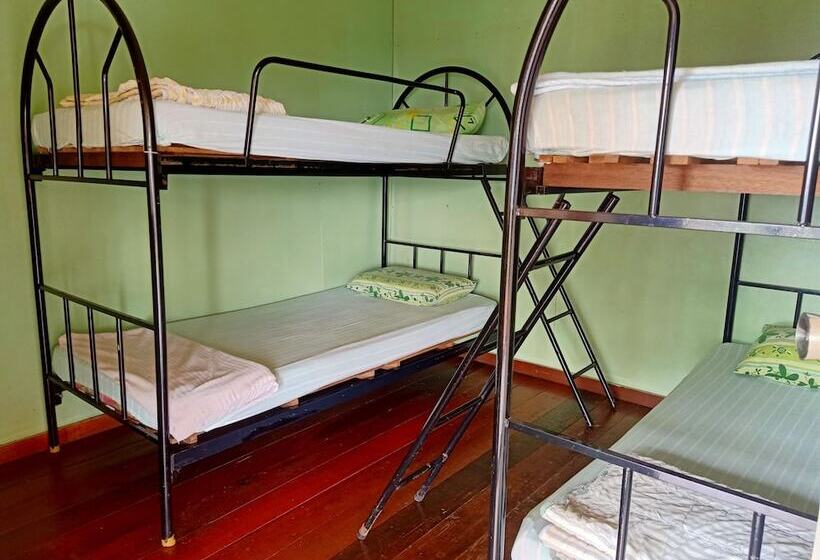 Hotel Oyo 90430 Mountain Resthouse