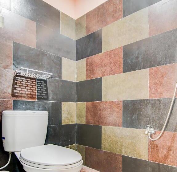 בית מלון כפרי Oyo 90857 Baaraka Syariah