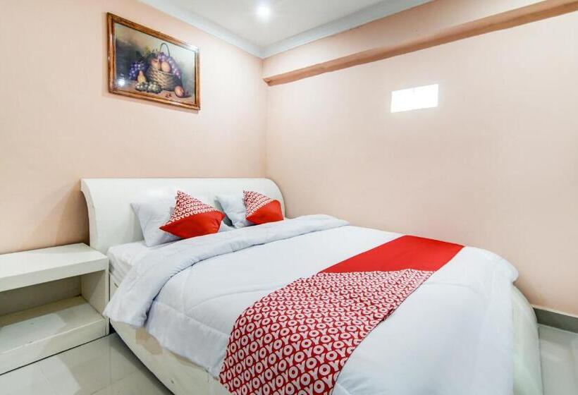 בית מלון כפרי Oyo 90857 Baaraka Syariah