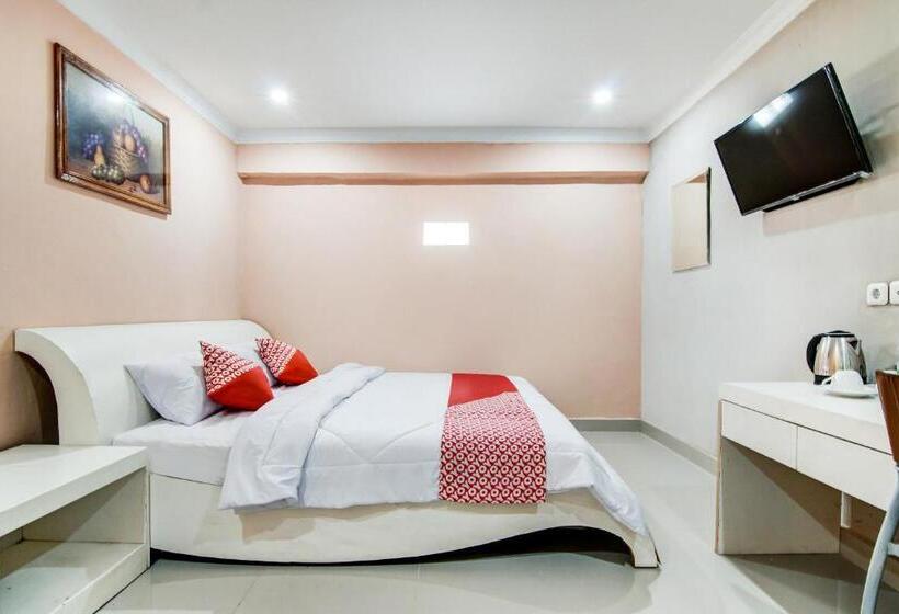 בית מלון כפרי Oyo 90857 Baaraka Syariah