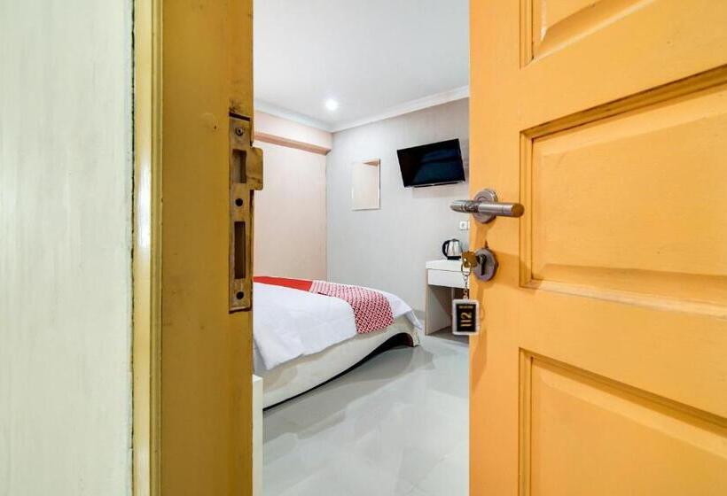 בית מלון כפרי Oyo 90857 Baaraka Syariah