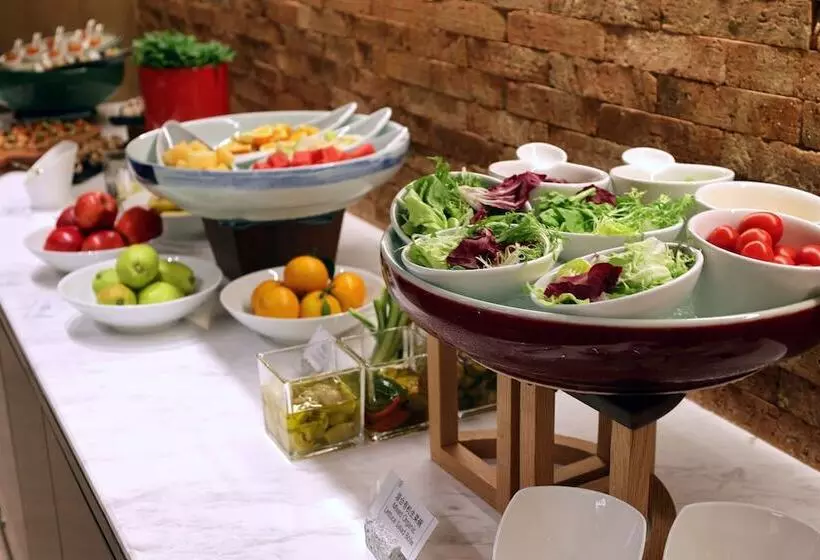 Hotelli Sheraton Zhaoqing Dinghu