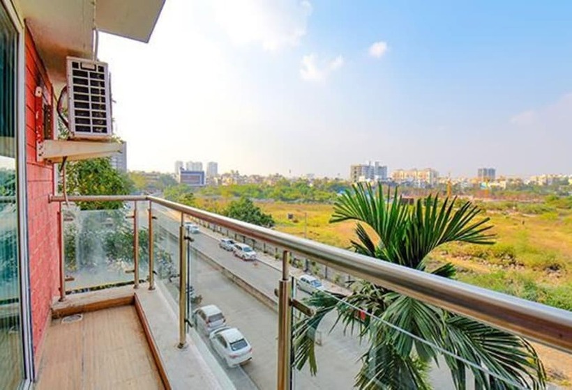 Fabhotel Sky Vista Inn   Nr Symbiosis College