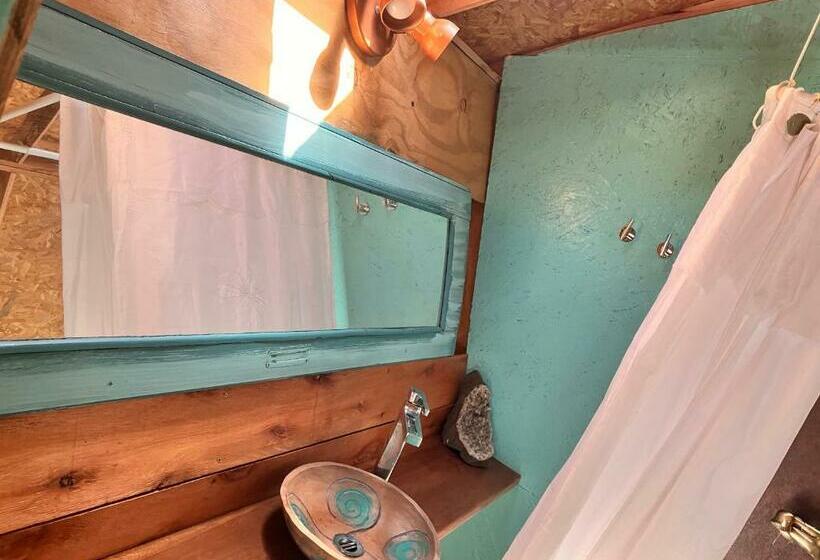 Капсульный Oтель Domosdemar