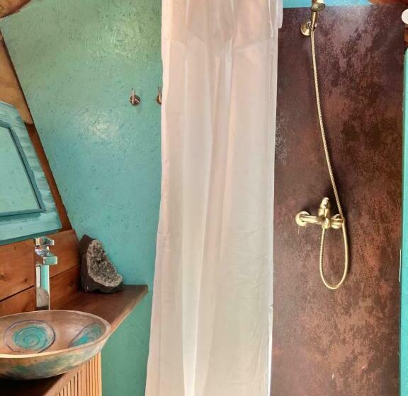 Капсульный Oтель Domosdemar