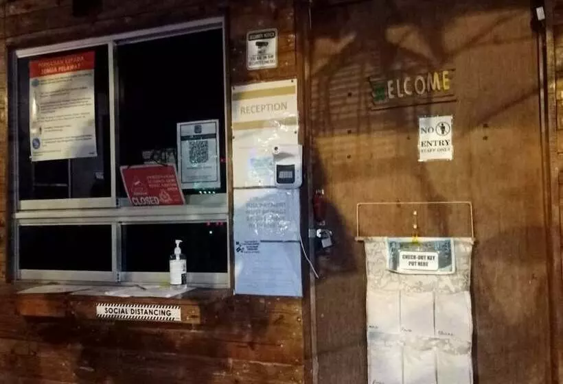 Hotelli Oyo 90426 Kepayan Dnd Stay