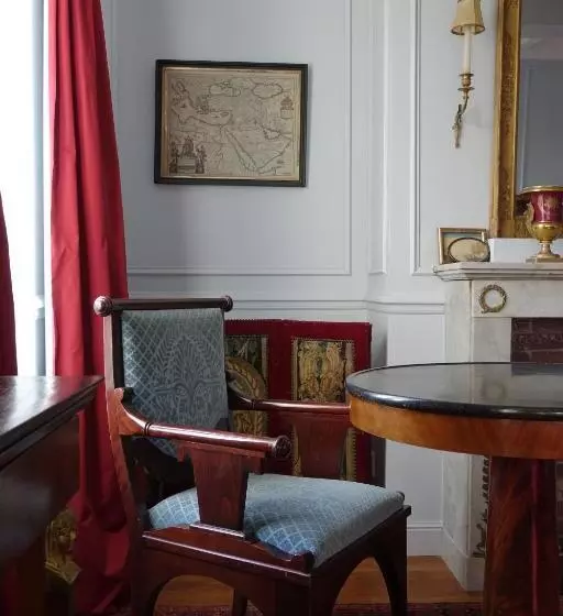 ペンション Les Chambres De La Tour
