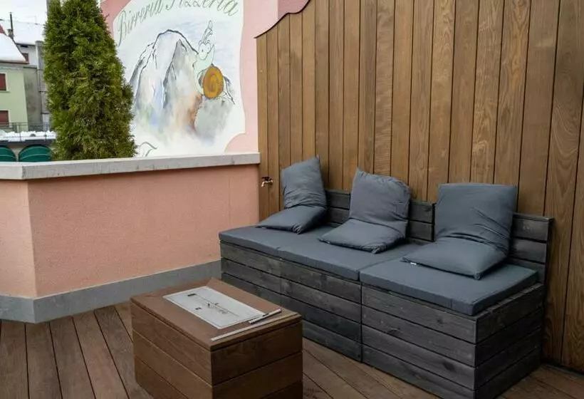 ペンション Teverone Suites & Wellness