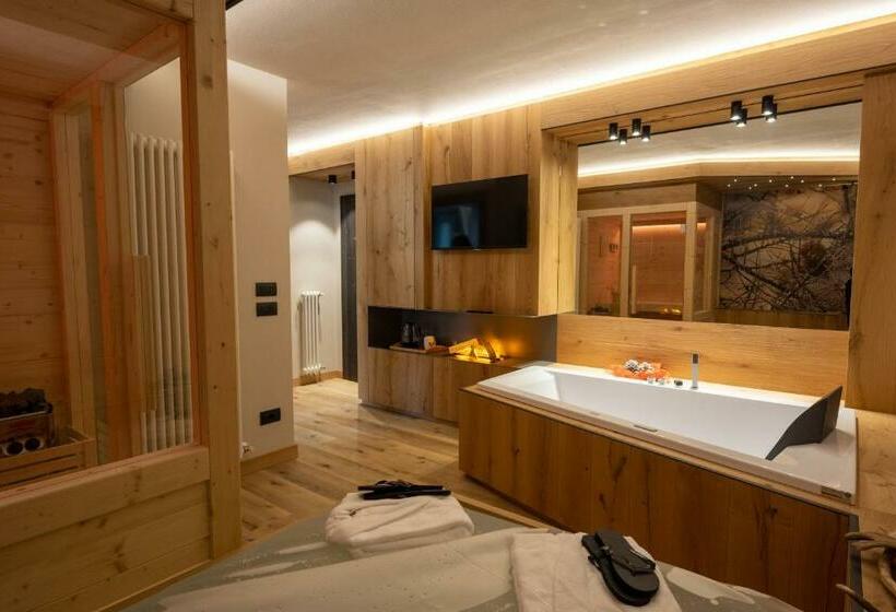 بنسيون Teverone Suites & Wellness